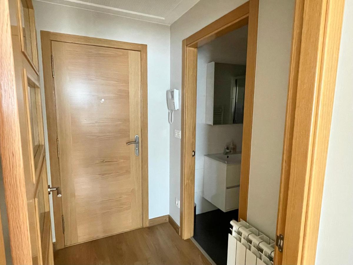 Estudio Centrico 1 Con Terraza Y Parking Privado Оренсе Экстерьер фото